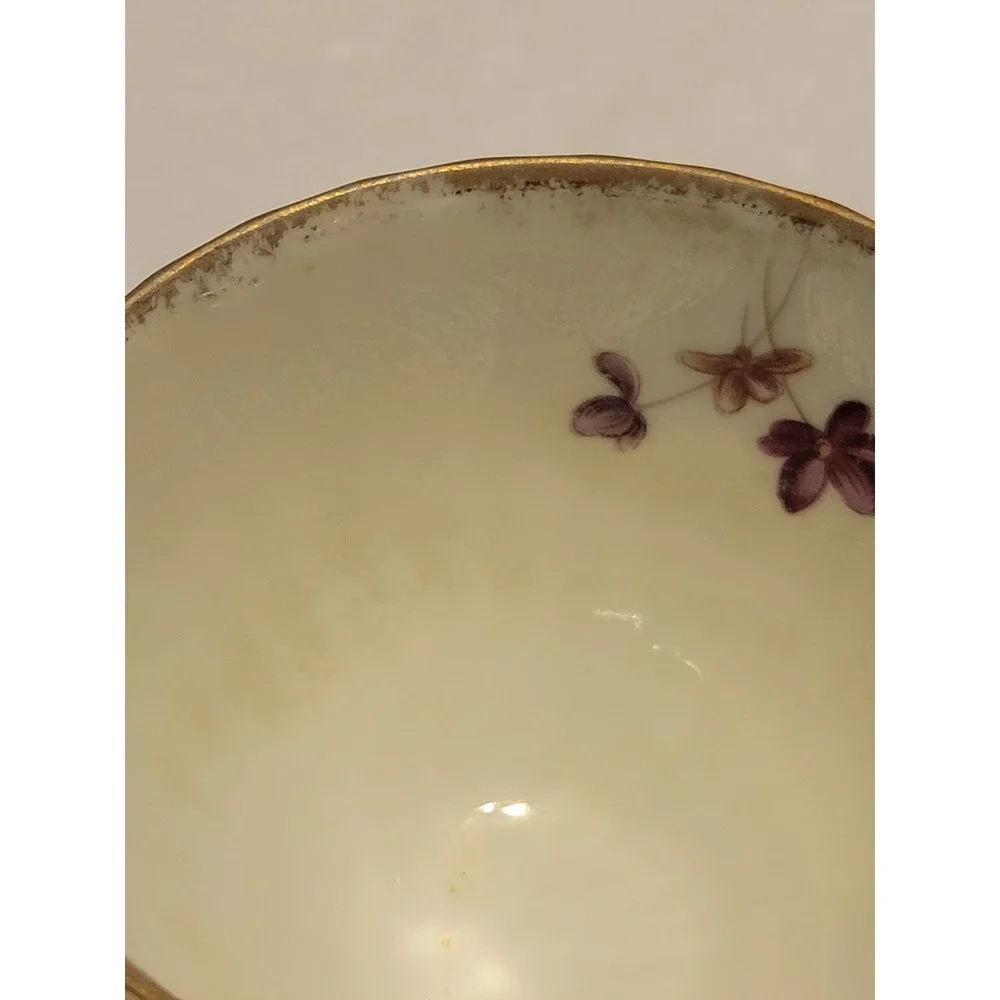Vtg‎ Lusterware Tea Cup Saucer Set Purple Floral Gold Trim Porcelain Japan 2pc
